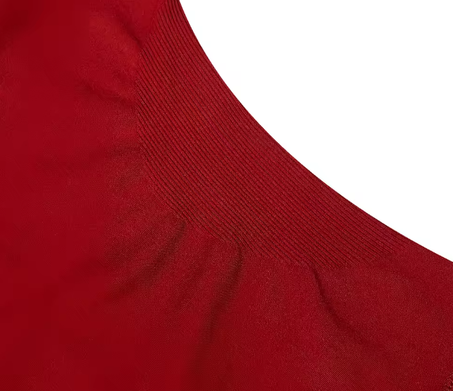 eng anliegende, technische Damenjacke