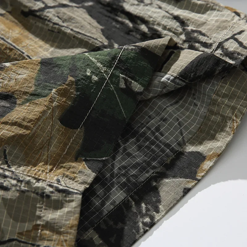 Laufshorts für Herren aus technischem Camouflage-Gewebe