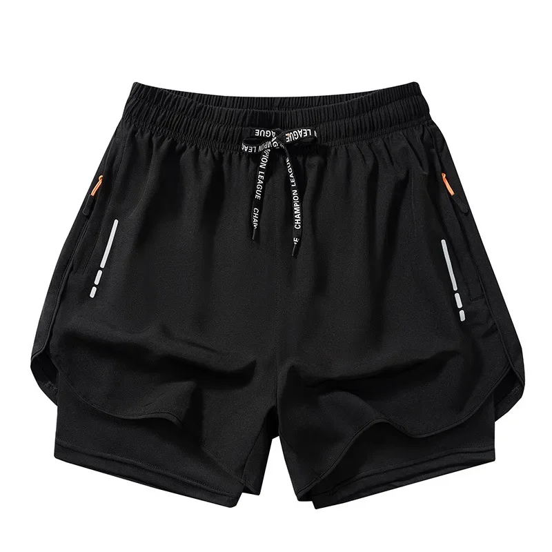 Herren-Laufshorts mit darunter getragener Leggings