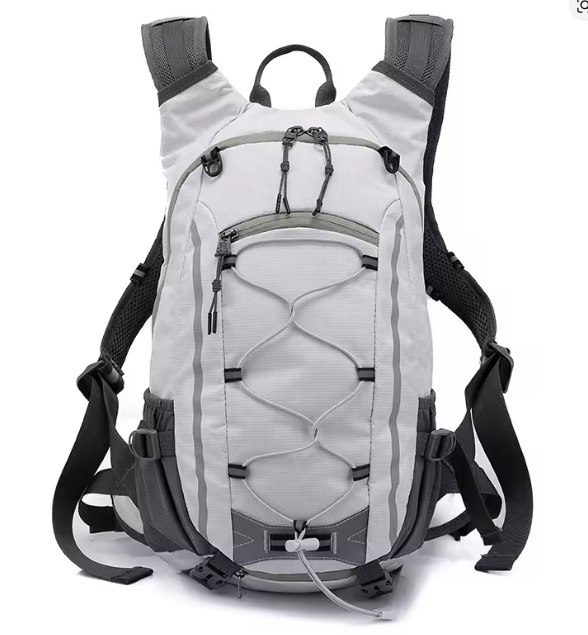 Wasserabweisender Trekkingrucksack mit vielen Taschen